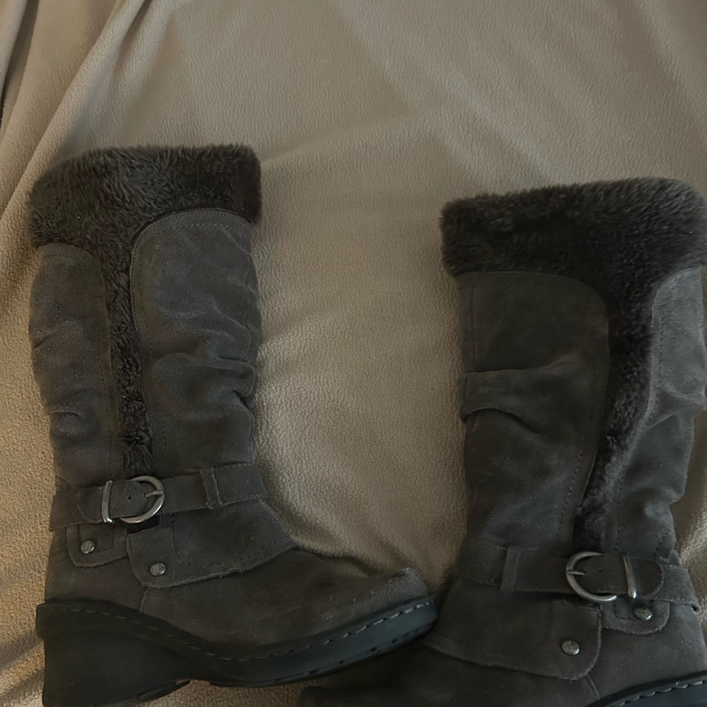 Naturalizer Dark Gray Fur-Lined Winter Boots